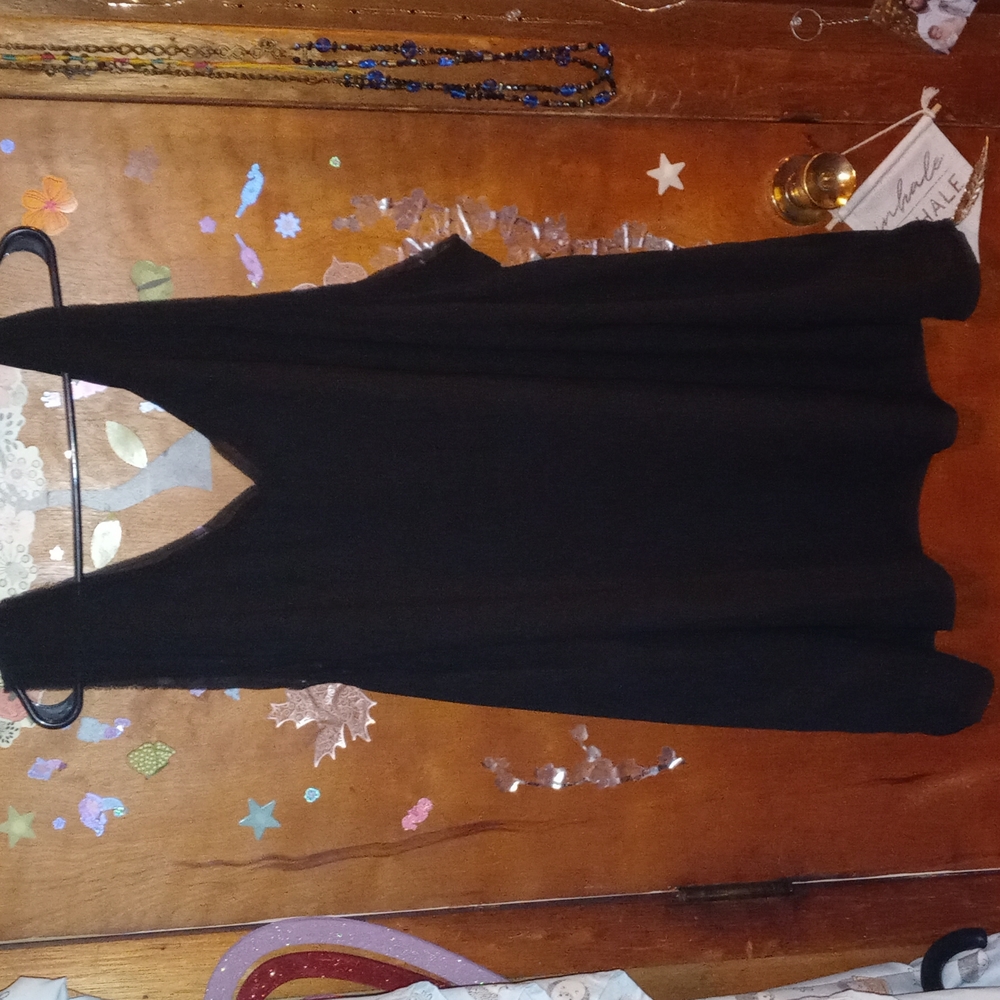 Black chiffon muscle shirt size 5